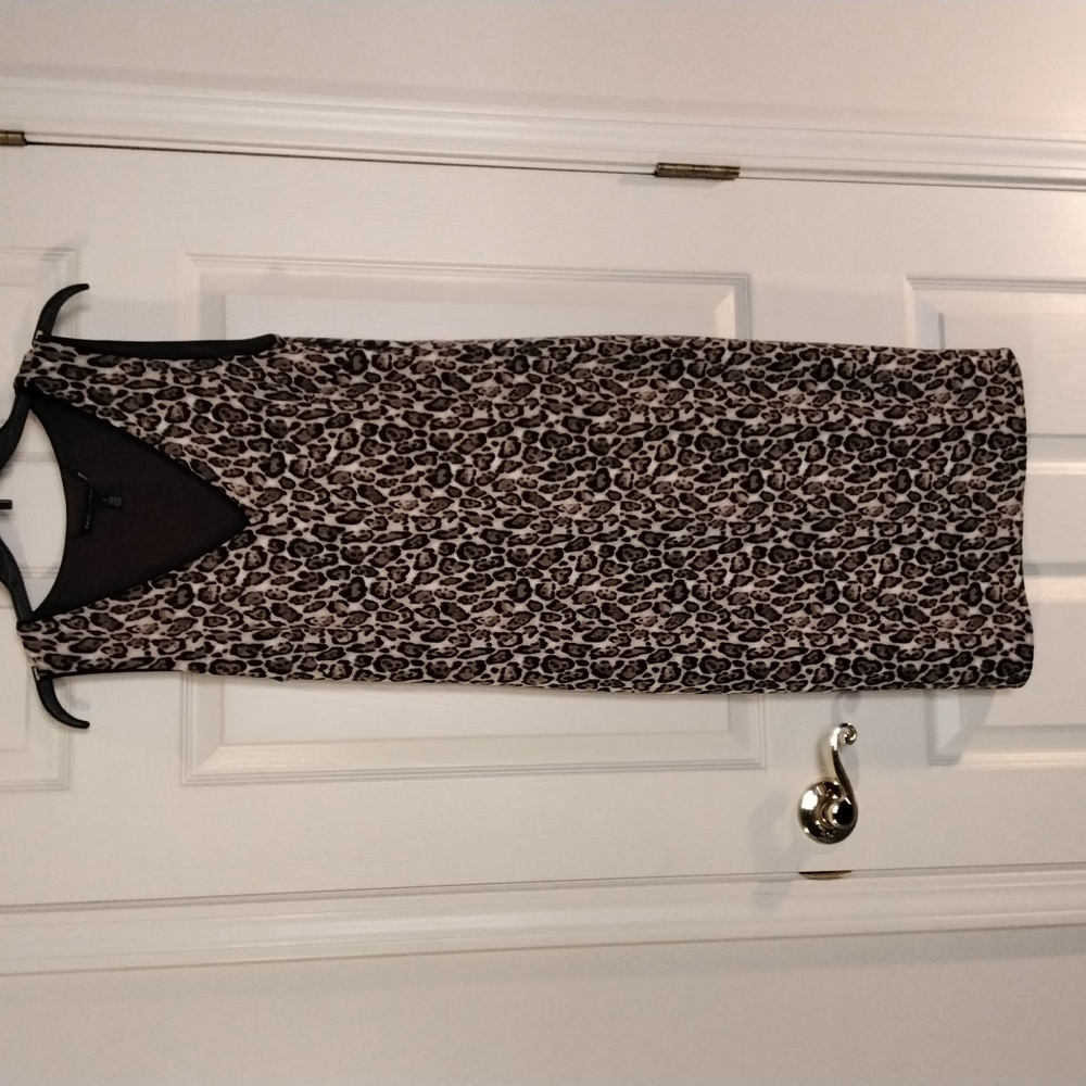 WHBM Reversible Knee-length Shift Dress Small Price Reduced!